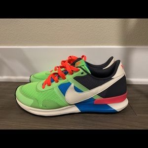 Nike Air Pegasus Neon Lights men size 10